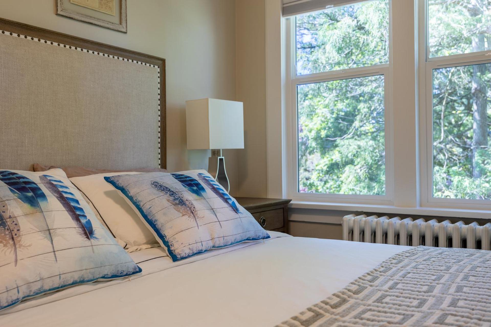 Shaughnessy Cozy Bedrooms Guest House Vancouver Exterior photo