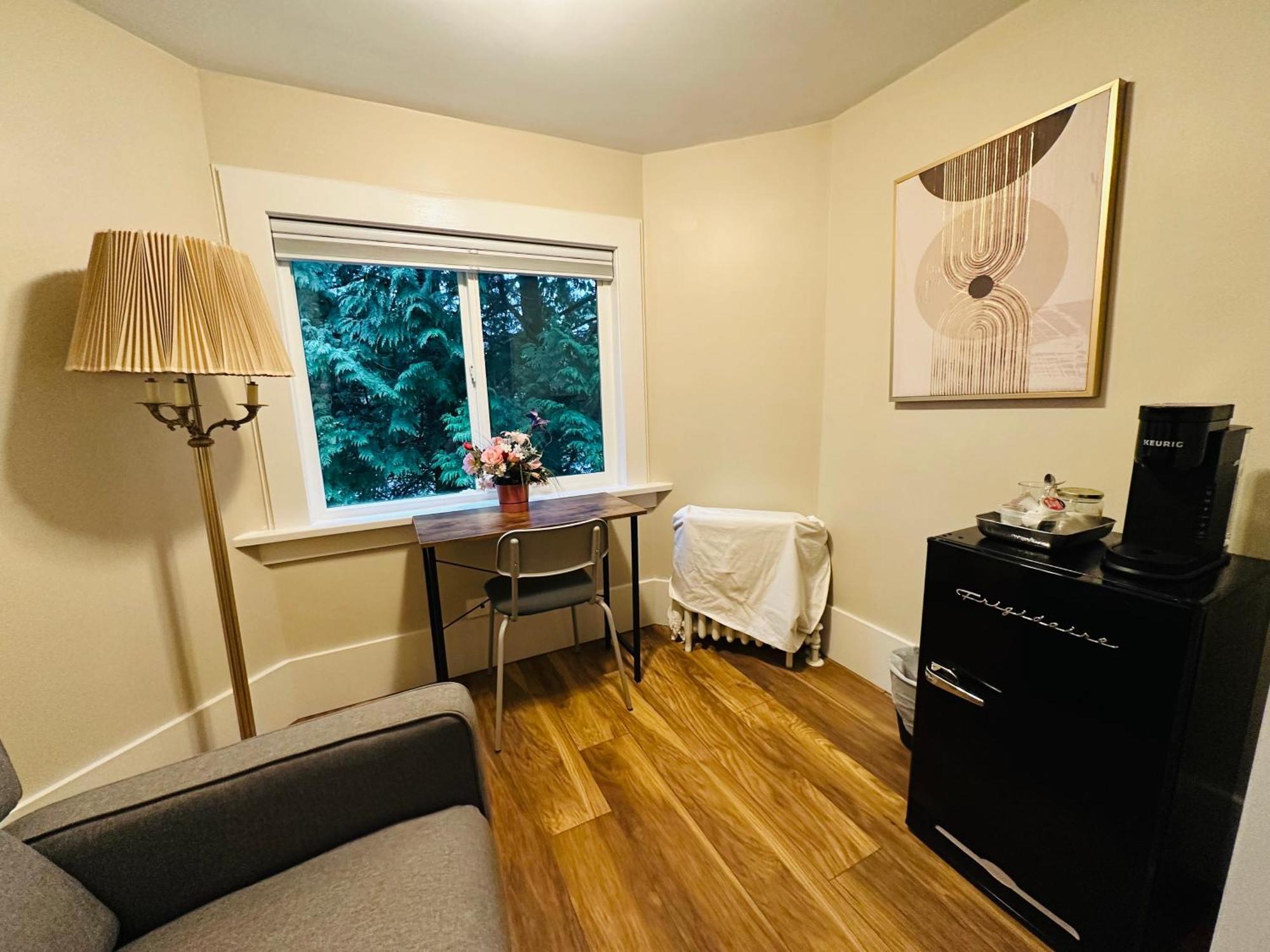 Shaughnessy Cozy Bedrooms Guest House Vancouver Exterior photo
